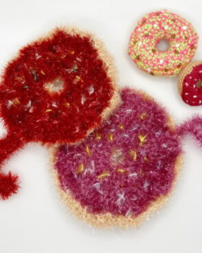 Eponge tawashi – donuts rouge